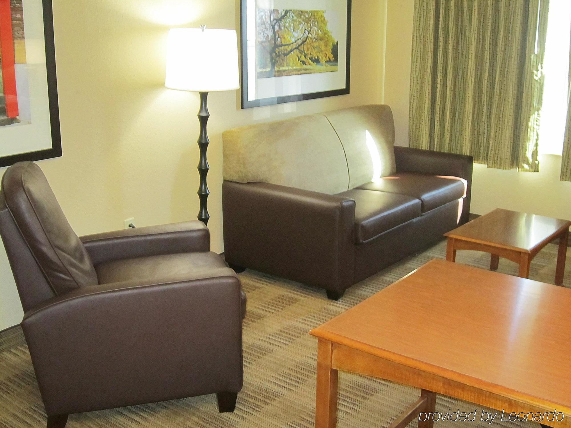 Extended Stay America Suites - Boston - Westborough - East Main Street Екстер'єр фото